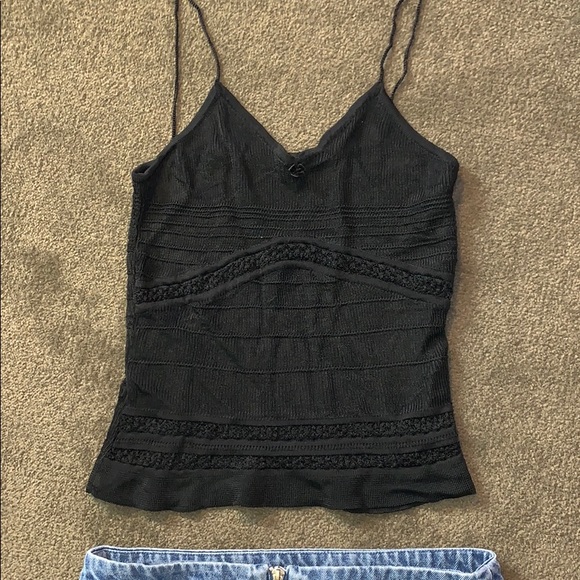 Black tank top - Picture 1 of 2